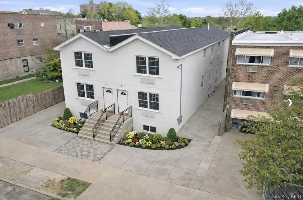 955 E 229th Street Bronx NY 10466