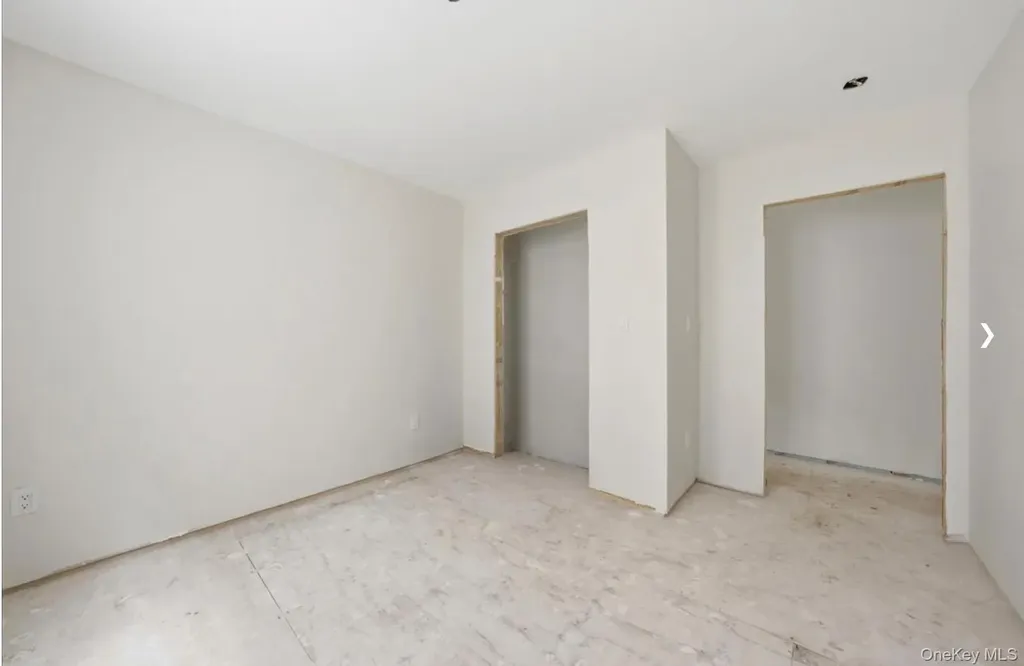 955 E 229th Street Bronx NY 10466