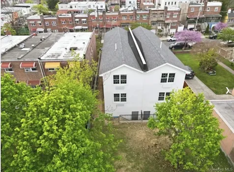 955 E 229th Street Bronx NY 10466