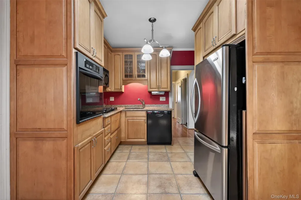 32-30 190th Street Flushing NY 11358