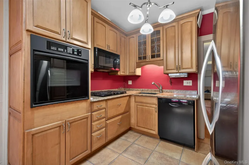 32-30 190th Street Flushing NY 11358