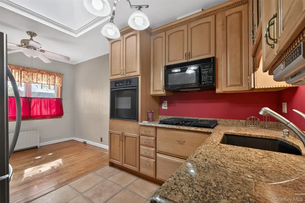 32-30 190th Street Flushing NY 11358
