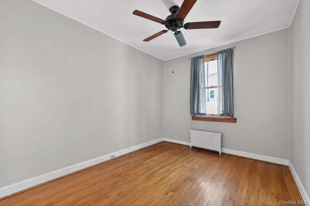 32-30 190th Street Flushing NY 11358