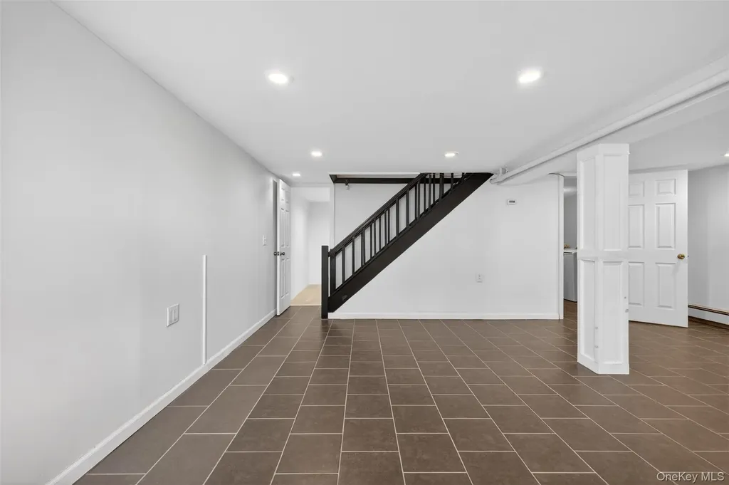 32-30 190th Street Flushing NY 11358