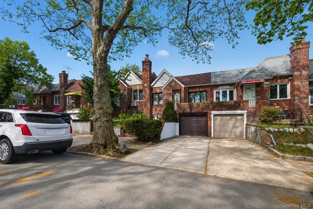 32-30 190th Street Flushing NY 11358