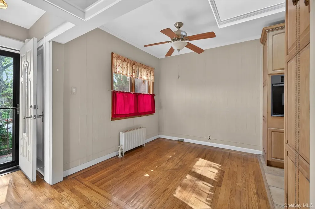 32-30 190th Street Flushing NY 11358