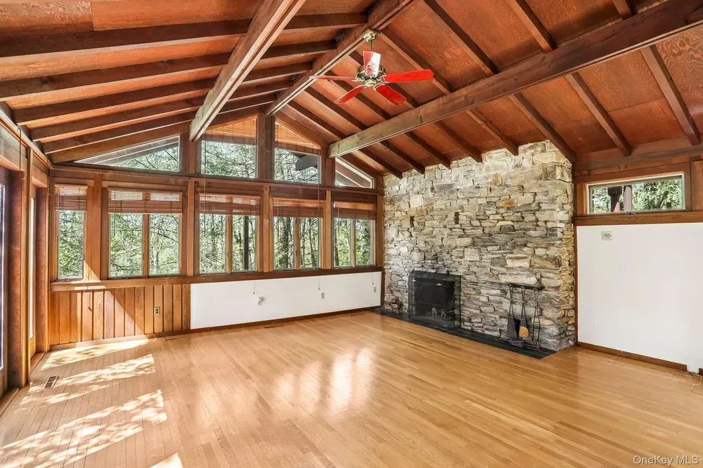 59 Shad Road W Pound Ridge NY 10576