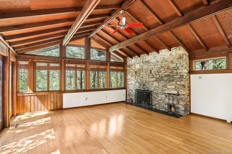 59 Shad Road W Pound Ridge NY 10576