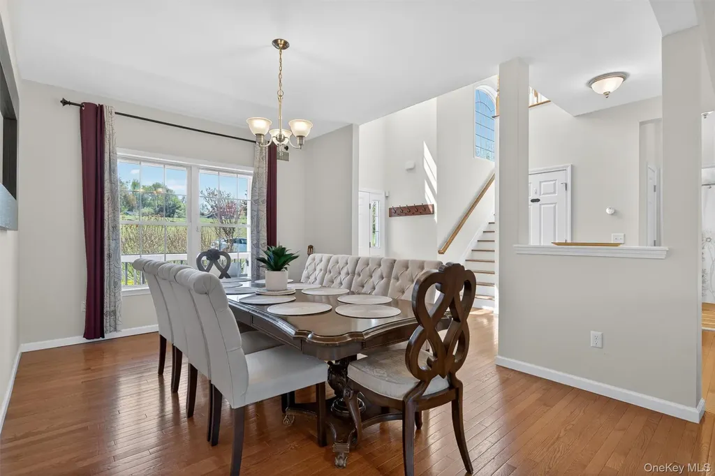 2 Primrose Lane Chester NY 10918
