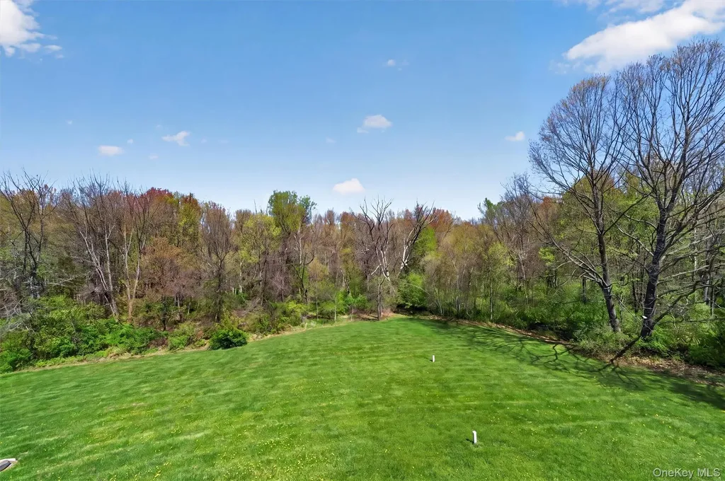 2 Primrose Lane Chester NY 10918