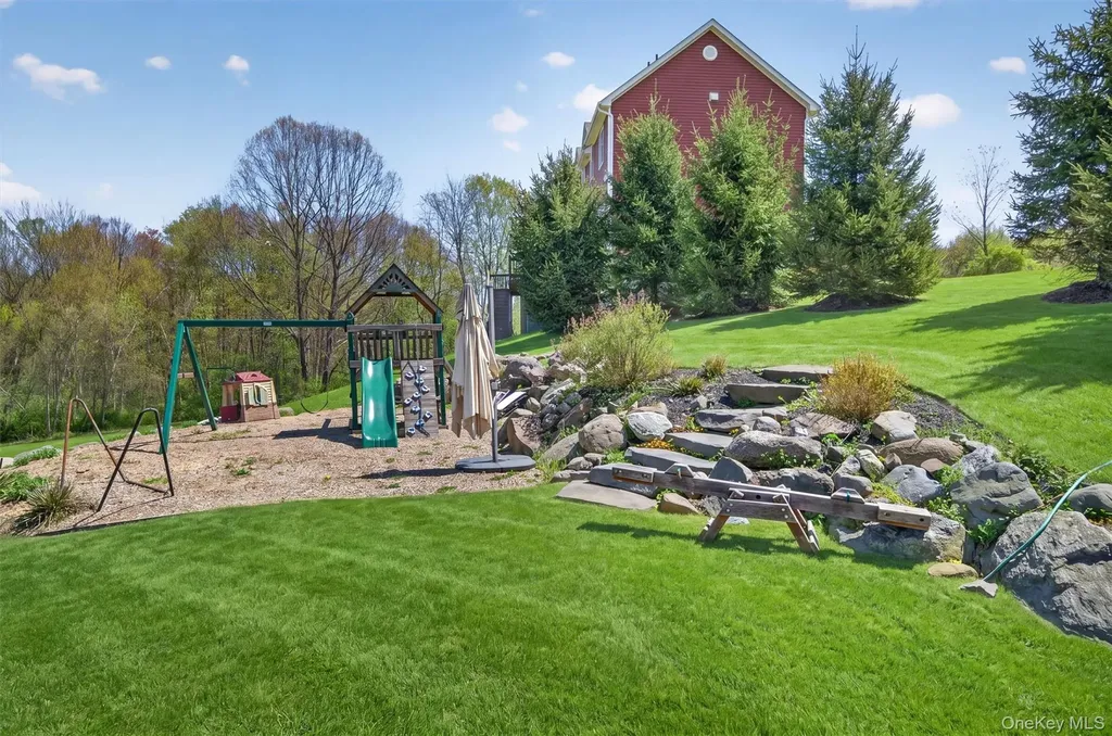 2 Primrose Lane Chester NY 10918