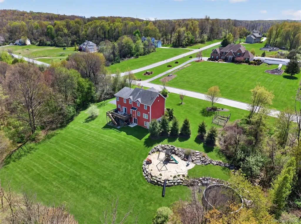 2 Primrose Lane Chester NY 10918