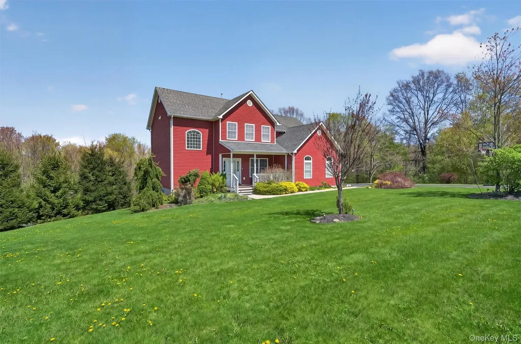 2 Primrose Lane Chester NY 10918