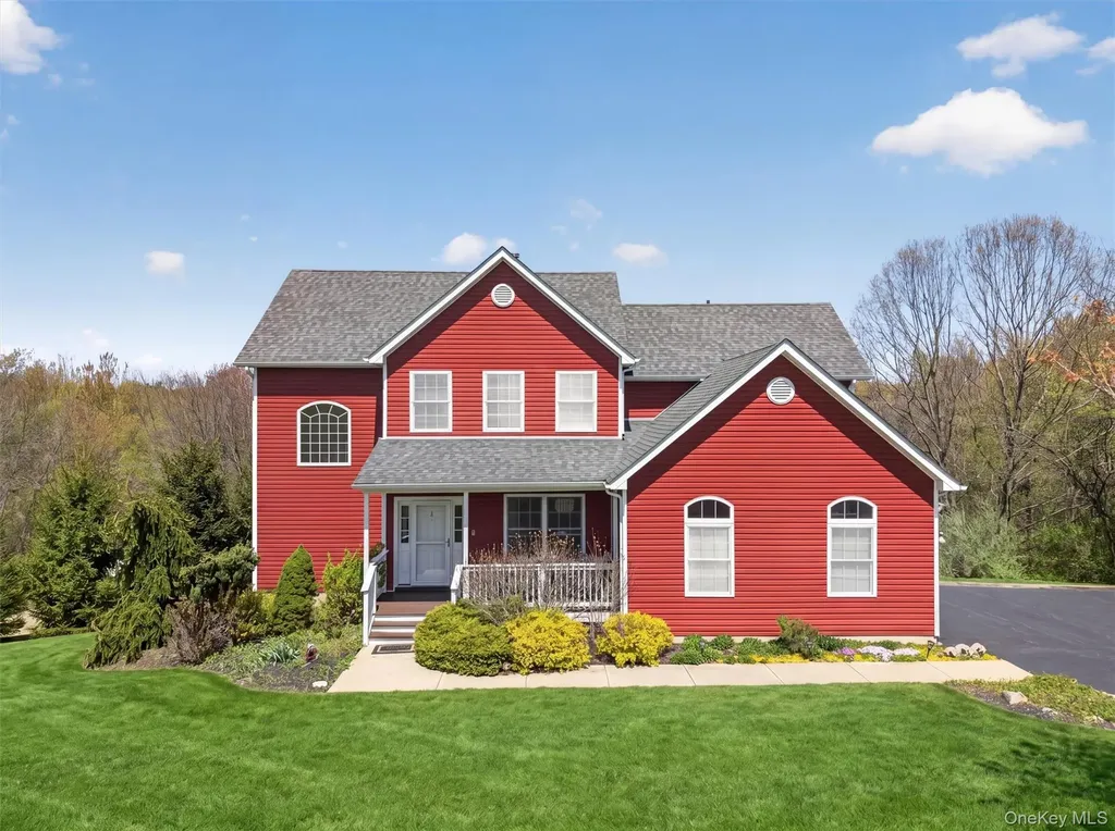 2 Primrose Lane Chester NY 10918