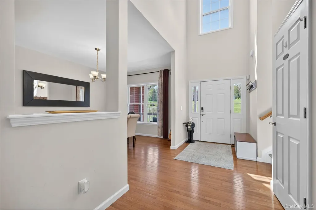 2 Primrose Lane Chester NY 10918
