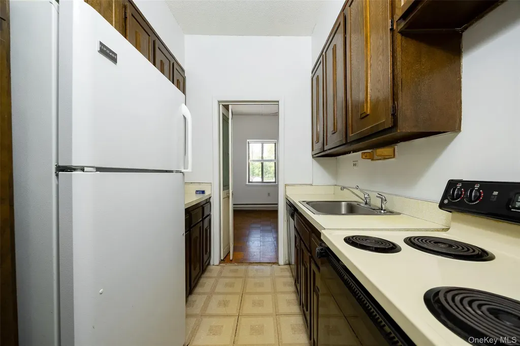 160 Academy Street Poughkeepsie NY 12601