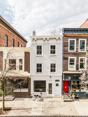 323 Warren Street Hudson NY 12534