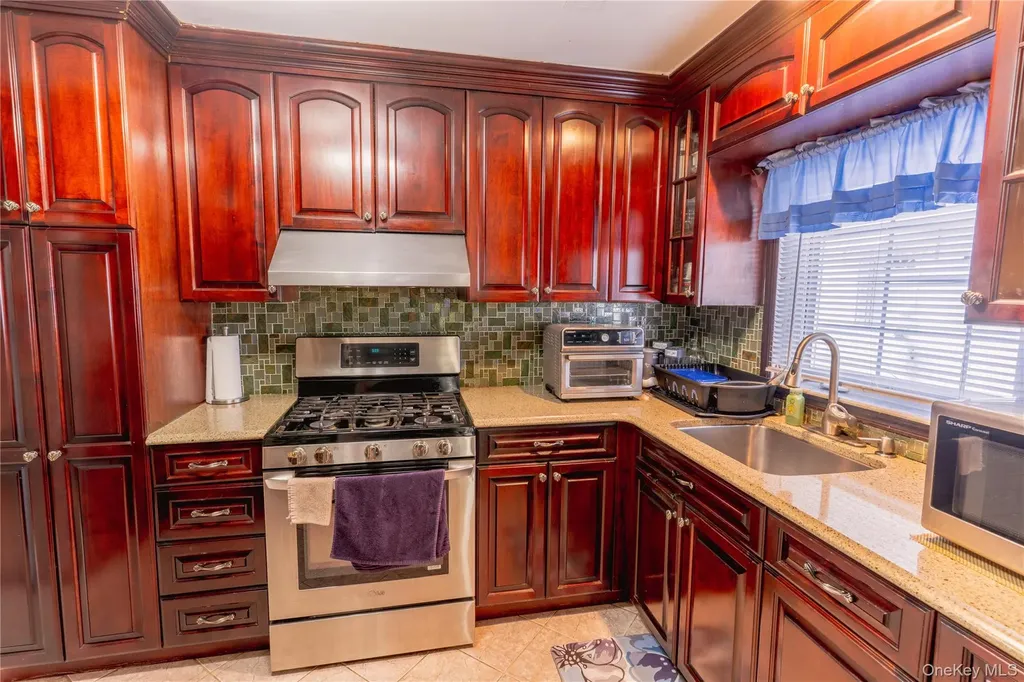 15006 130th Street South Ozone Park NY 11420