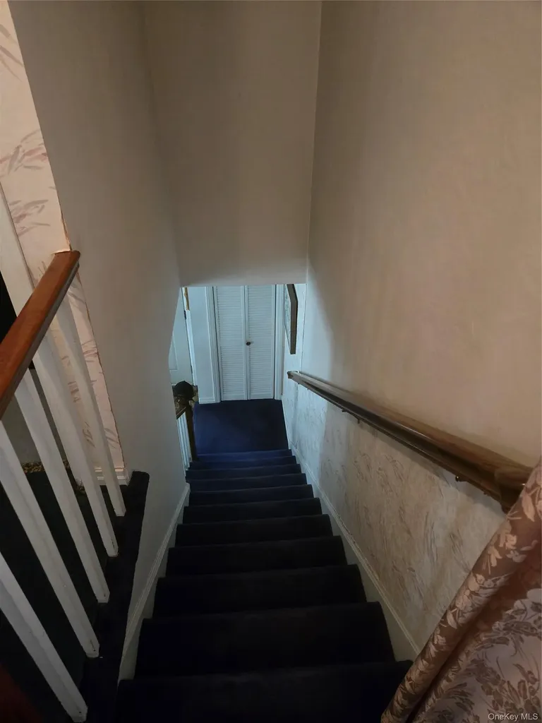 30 Greenvale Circle White Plains NY 10607