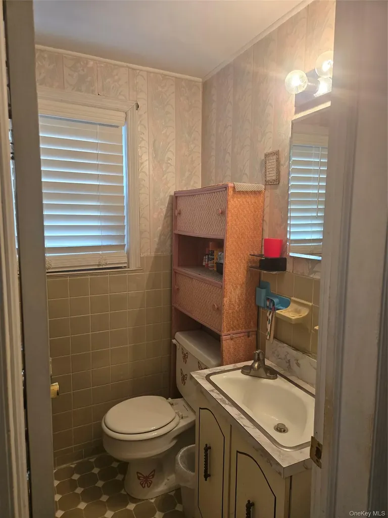 30 Greenvale Circle White Plains NY 10607