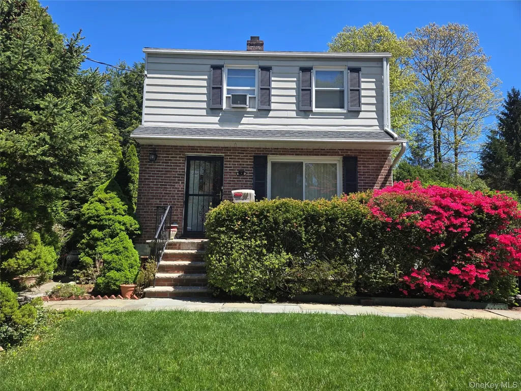 30 Greenvale Circle White Plains NY 10607
