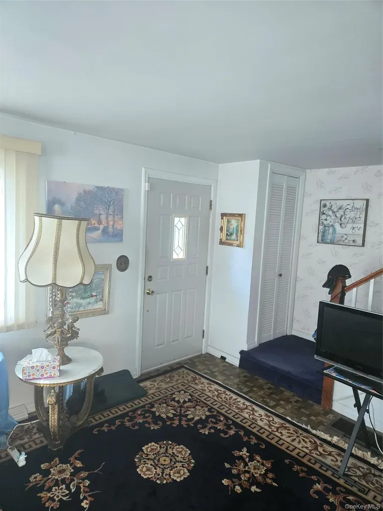30 Greenvale Circle White Plains NY 10607