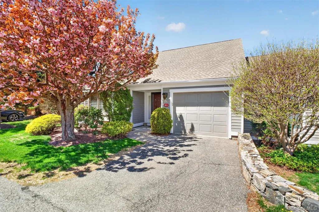 414 Heritage Hills Somers NY 10589