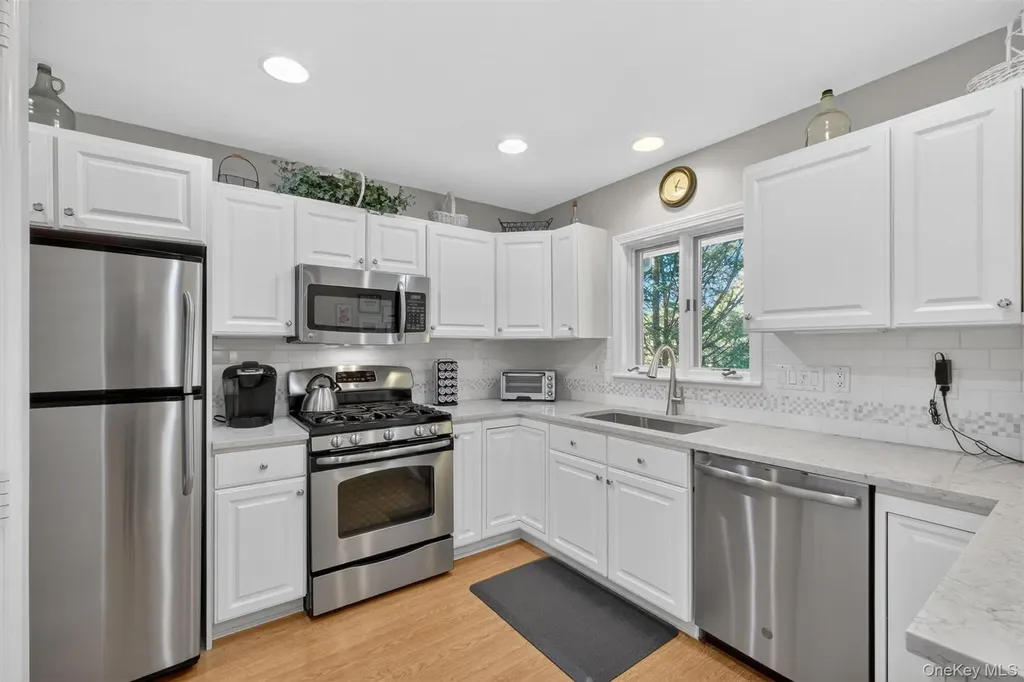 414 Heritage Hills Somers NY 10589