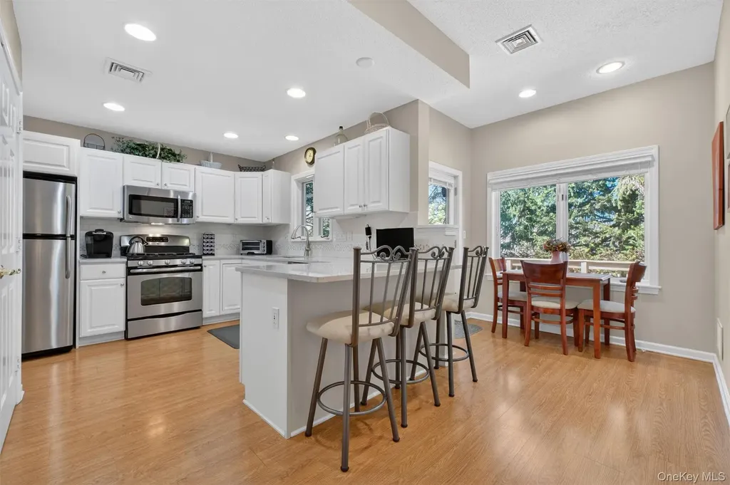 414 Heritage Hills Somers NY 10589