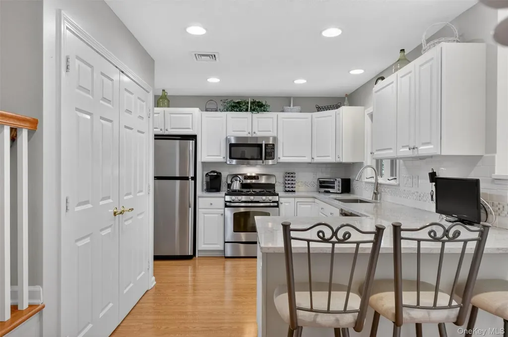 414 Heritage Hills Somers NY 10589