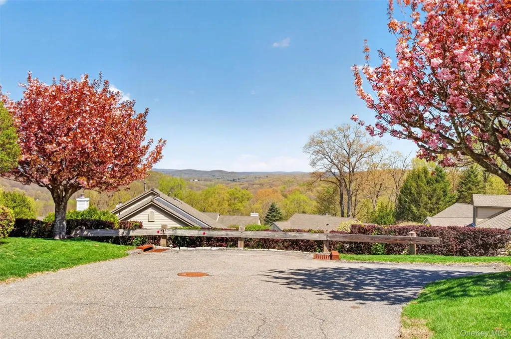 414 Heritage Hills Somers NY 10589