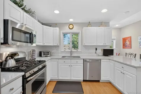 414 Heritage Hills Somers NY 10589