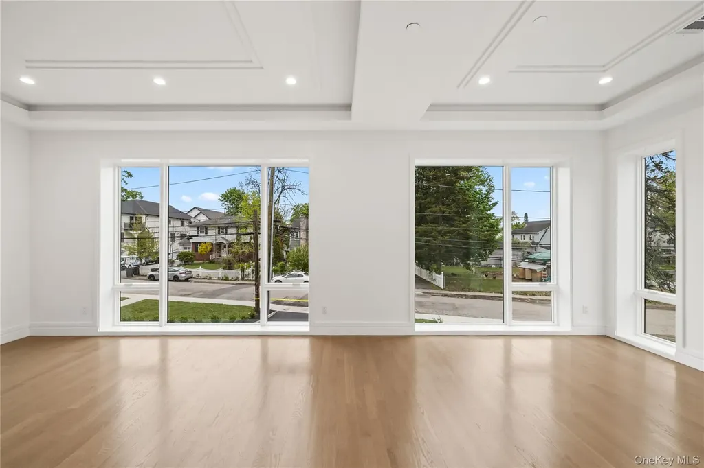 7 Sherwood Avenue Spring Valley NY 10977