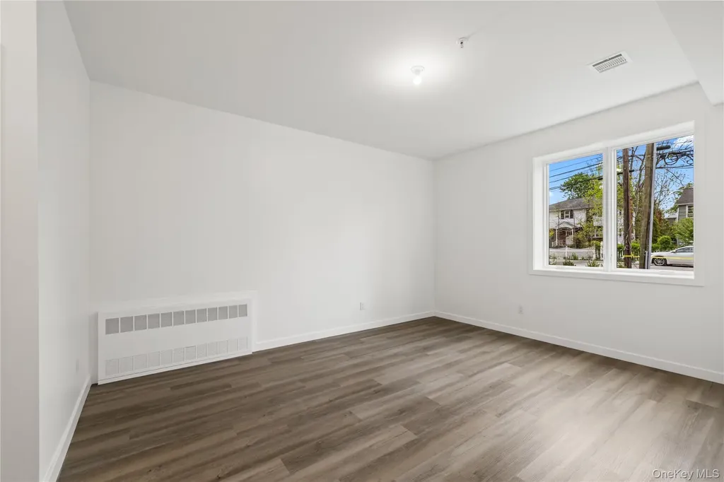 7 Sherwood Avenue Spring Valley NY 10977