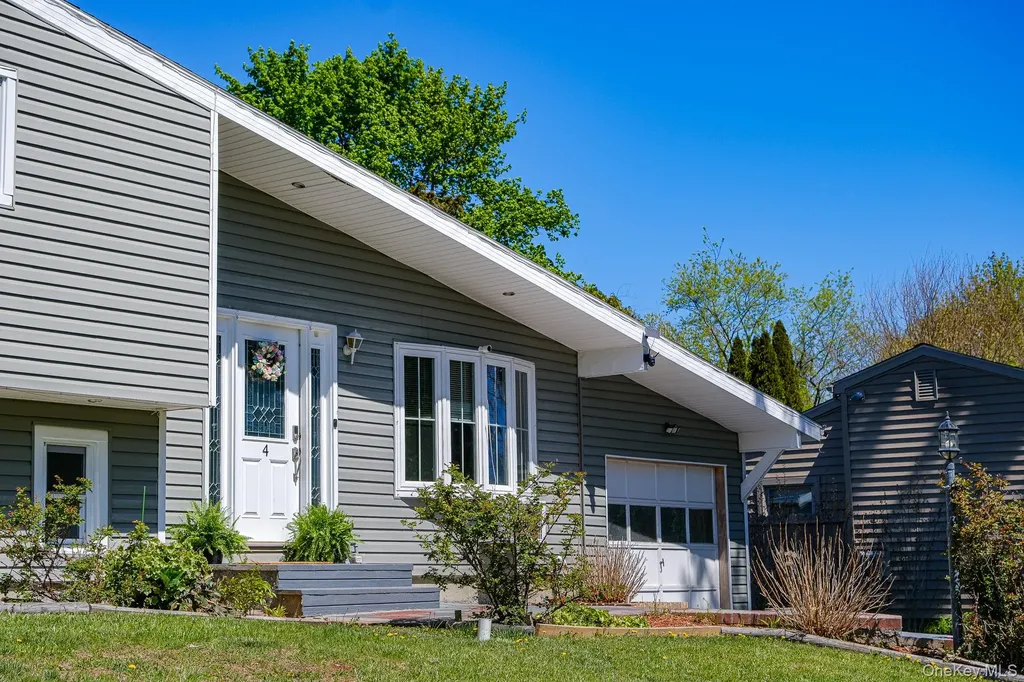 4 Christie Road Newburgh NY 12550