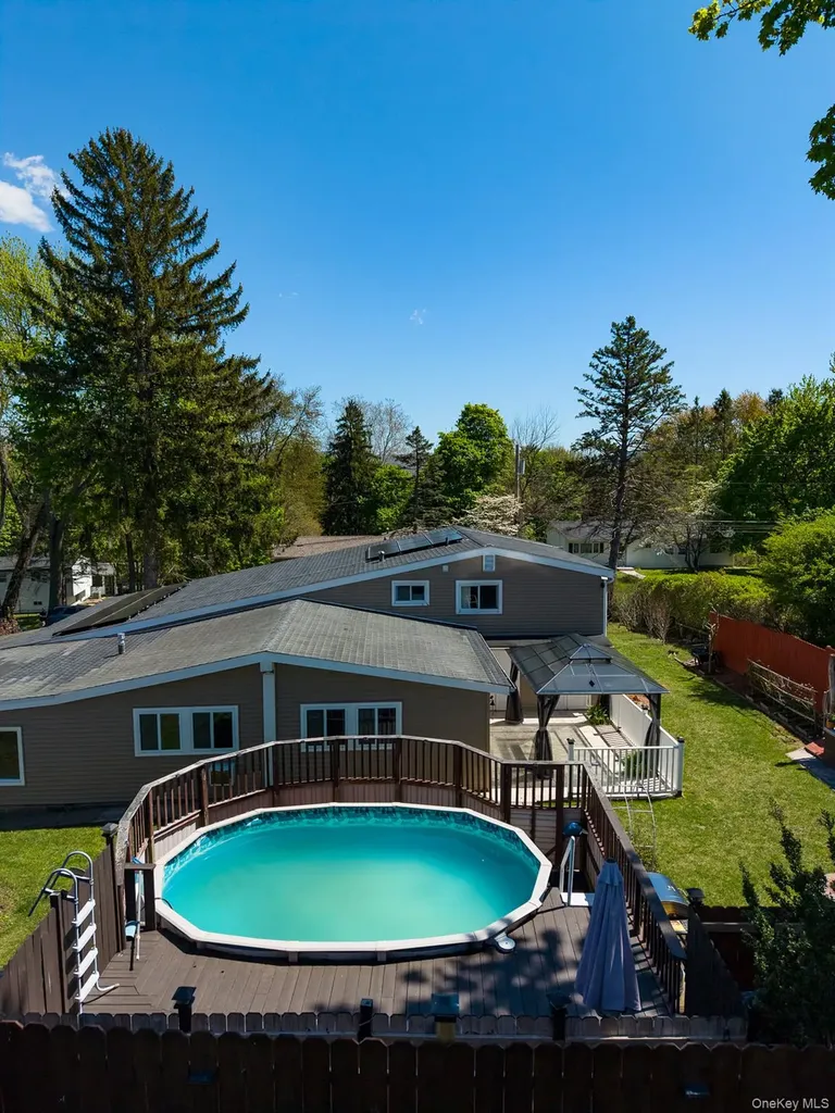 4 Christie Road Newburgh NY 12550