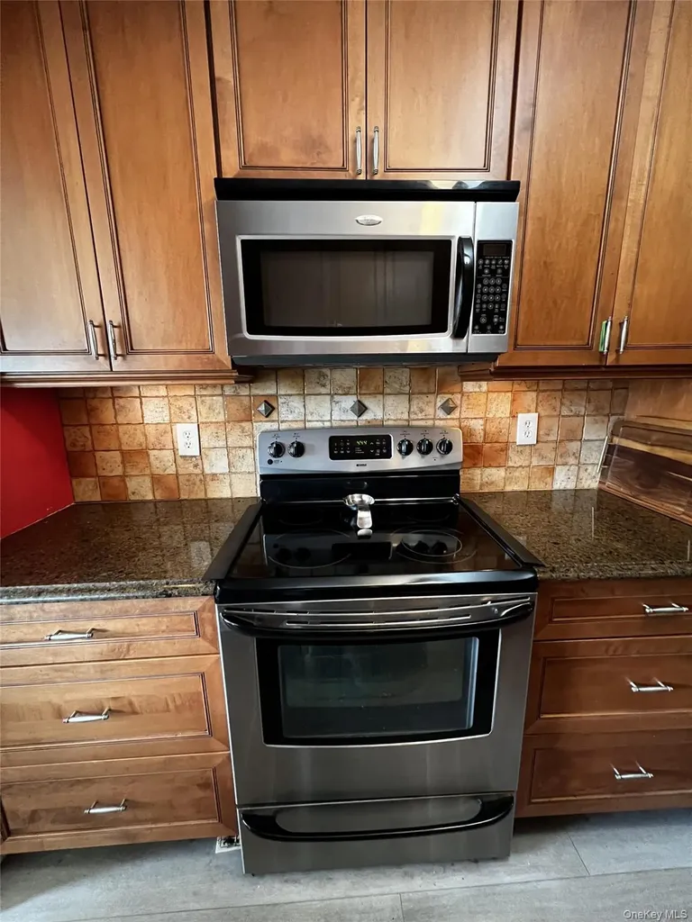 14 Skyline Drive Fishkill NY 12524