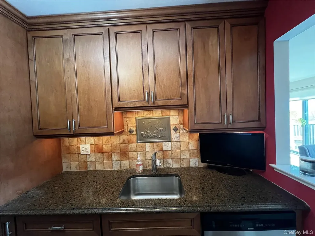 14 Skyline Drive Fishkill NY 12524