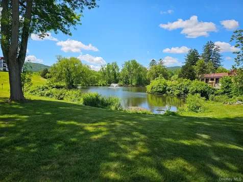 14 Skyline Drive Fishkill NY 12524
