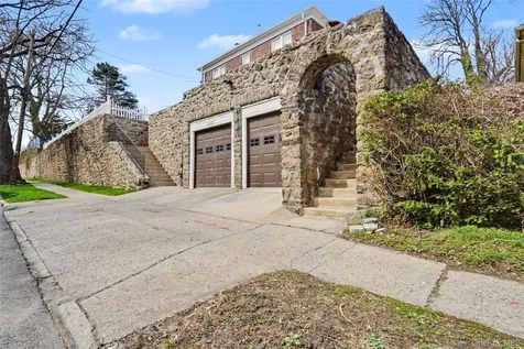 635 E Lincoln Avenue Mount Vernon NY 10552