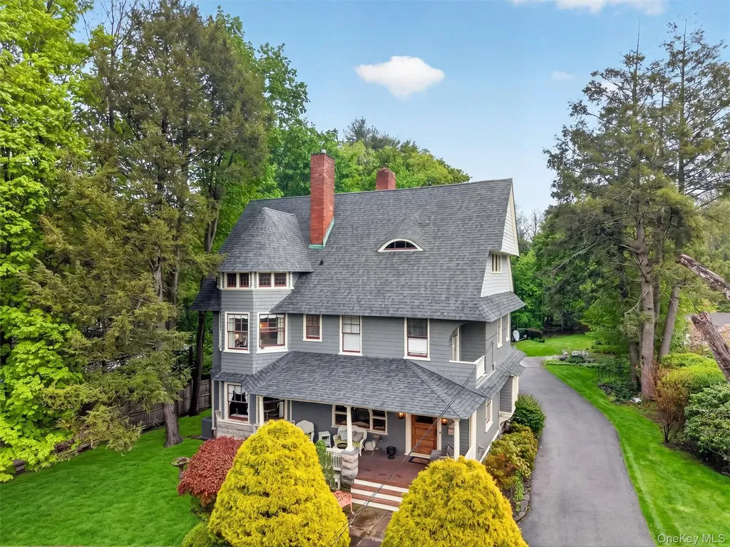 26 Maple Avenue Warwick NY 10990