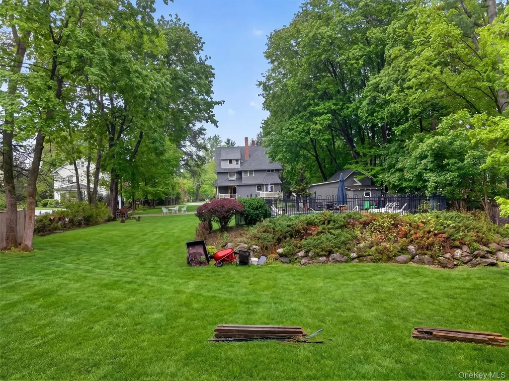 26 Maple Avenue Warwick NY 10990