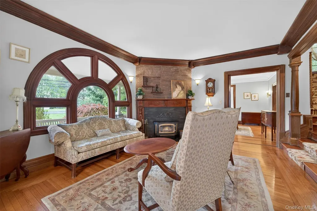 26 Maple Avenue Warwick NY 10990