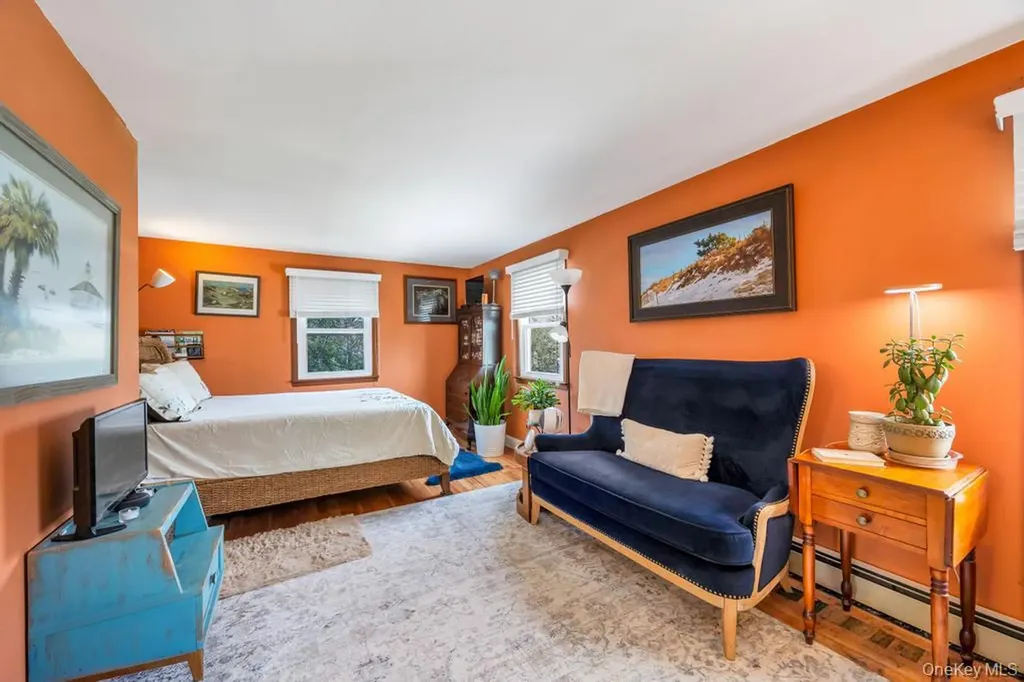 14 Dahlia Lane Deer Park NY 11729