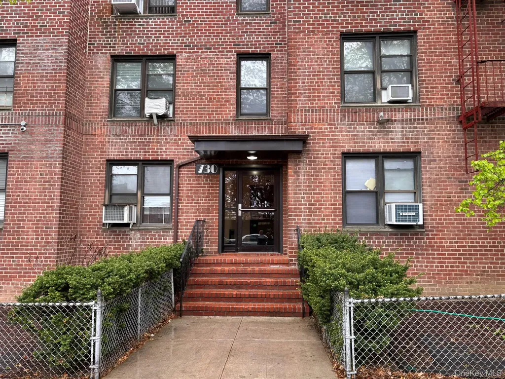 730 E 232nd Street Bronx NY 10466