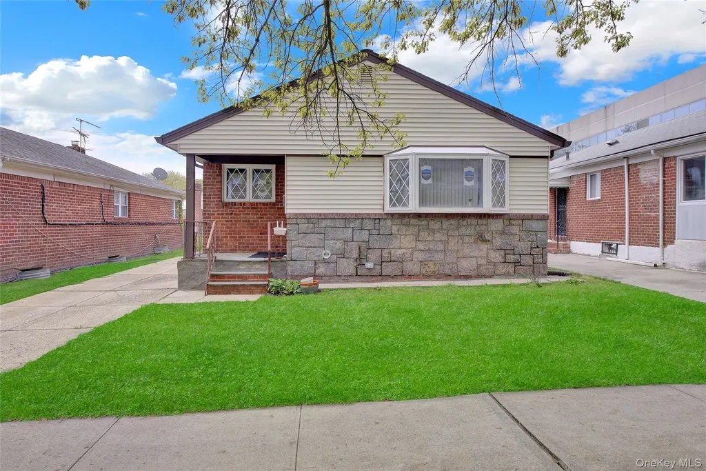 4518 Springfield Boulevard Bayside NY 11361