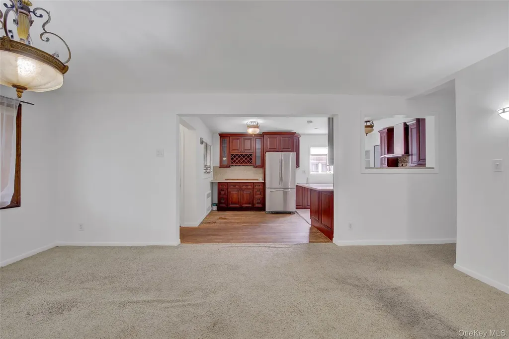 4518 Springfield Boulevard Bayside NY 11361