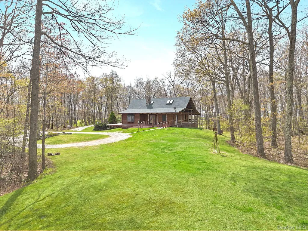 117 S Quaker Hill Road Pawling NY 12564