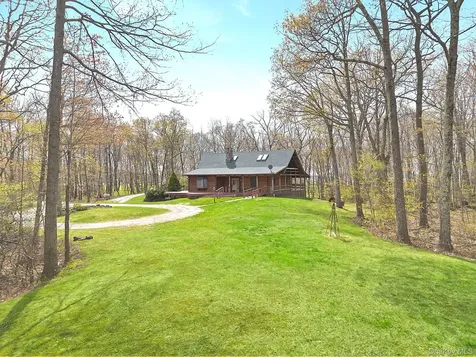 117 S Quaker Hill Road Pawling NY 12564