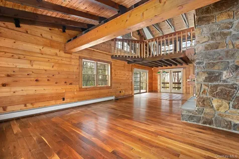 117 S Quaker Hill Road Pawling NY 12564